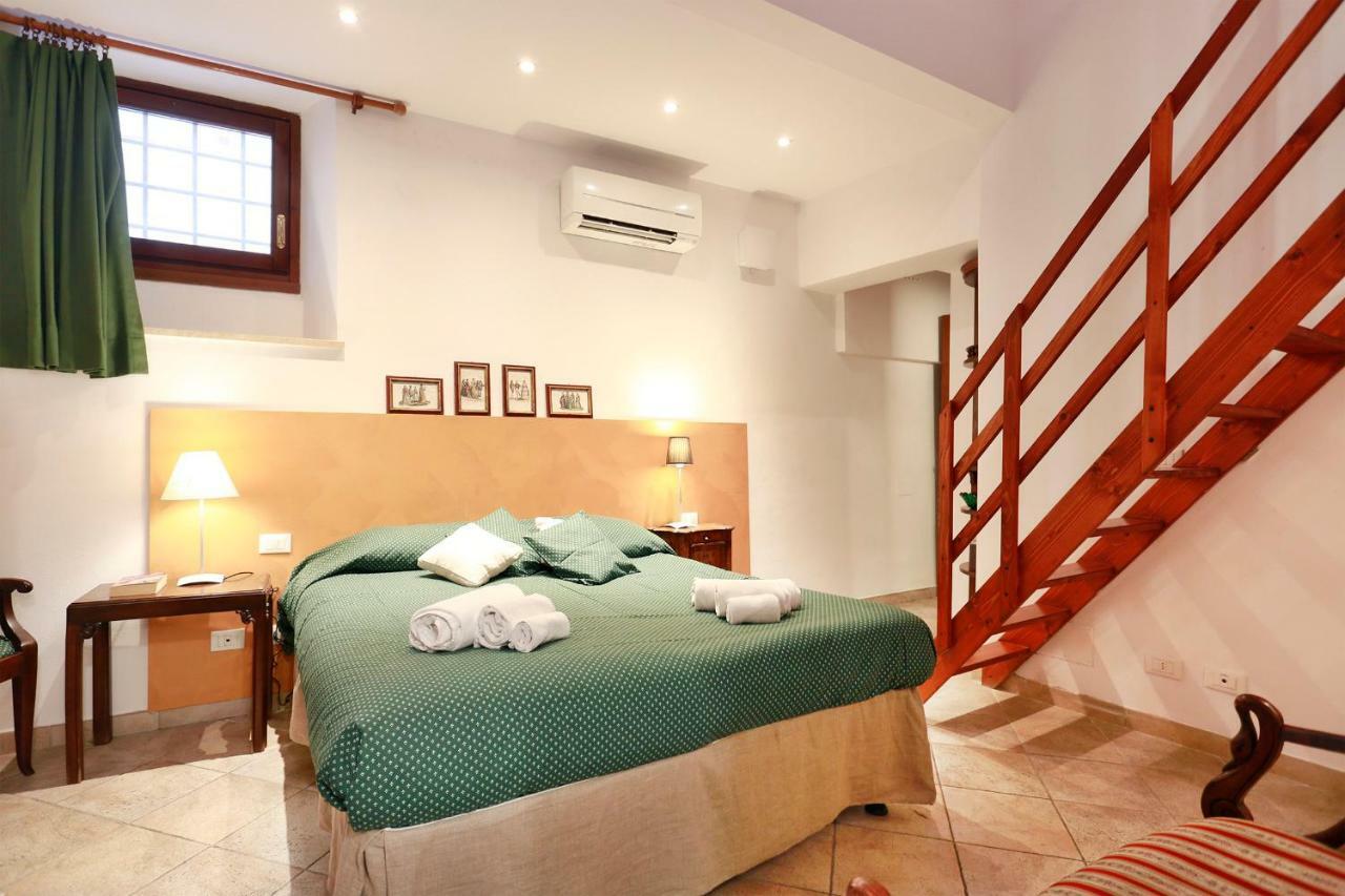 Ghibellina Apartment In The Heart Of The City Florence Exterior photo