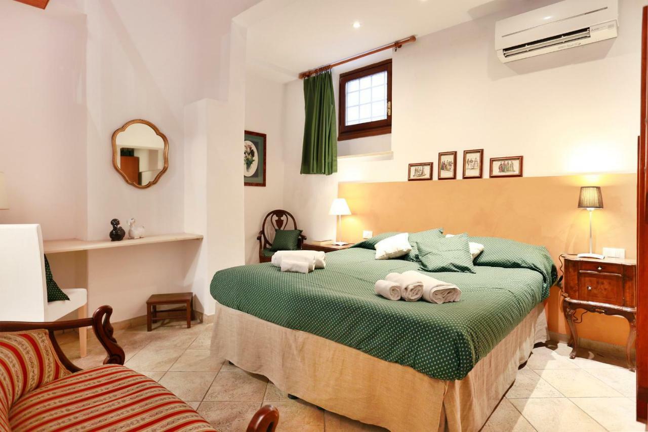 Ghibellina Apartment In The Heart Of The City Florence Exterior photo